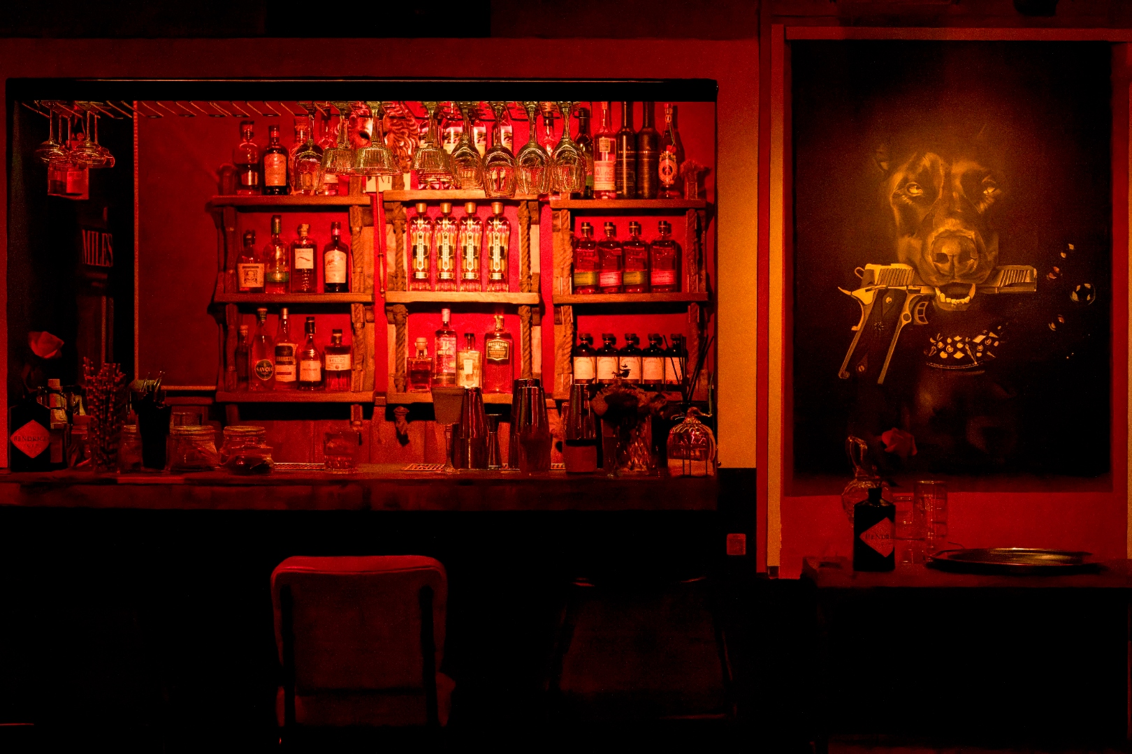 In Confidence — mesas con velas