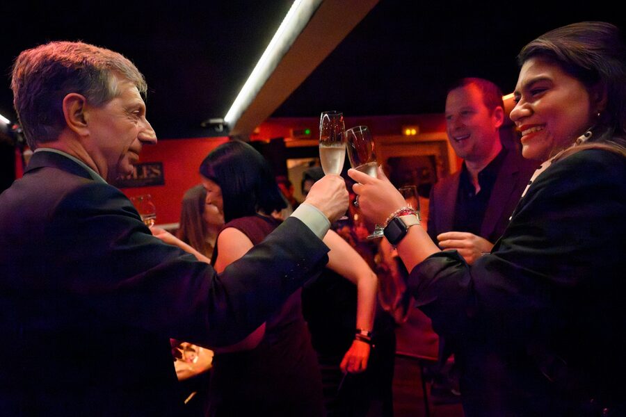 Votre soirée de Noël d’entreprise dans un espace privé — MILES Barcelona